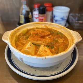 かきと海老の辛味噌鍋(人生いろいろ 東海通店)