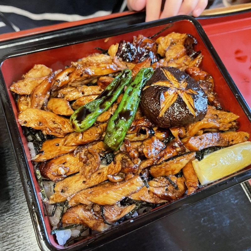 きじ重(みや川 （みやかわ）)