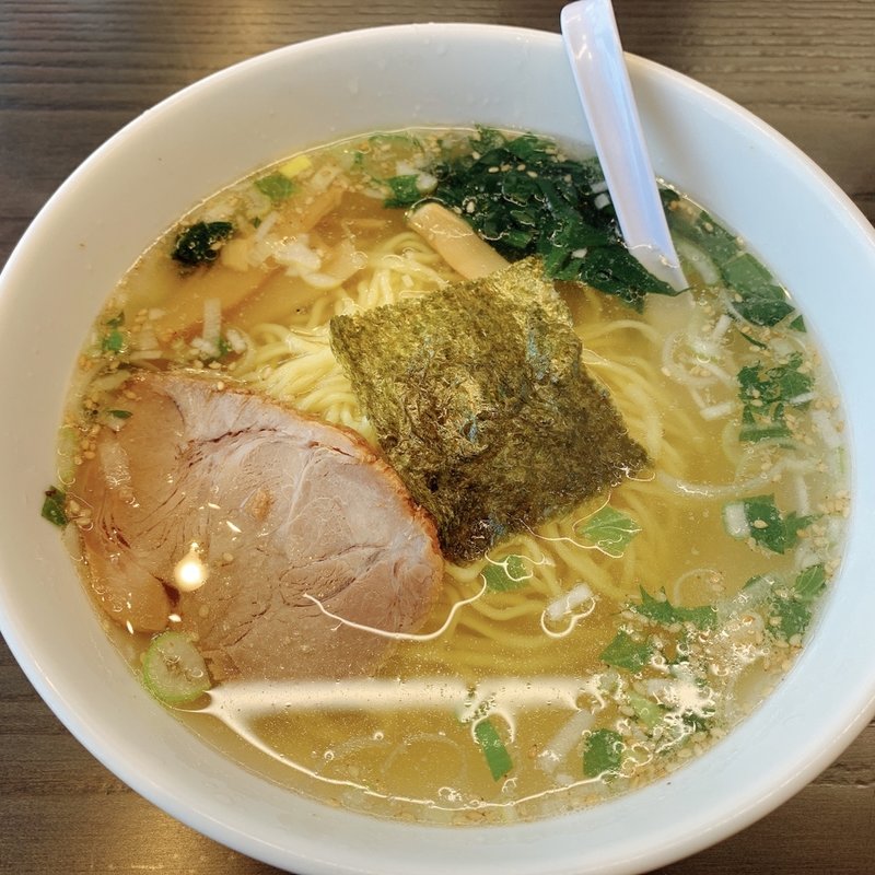 大葉塩ラーメン(南京亭 八王子新滝山街道店)