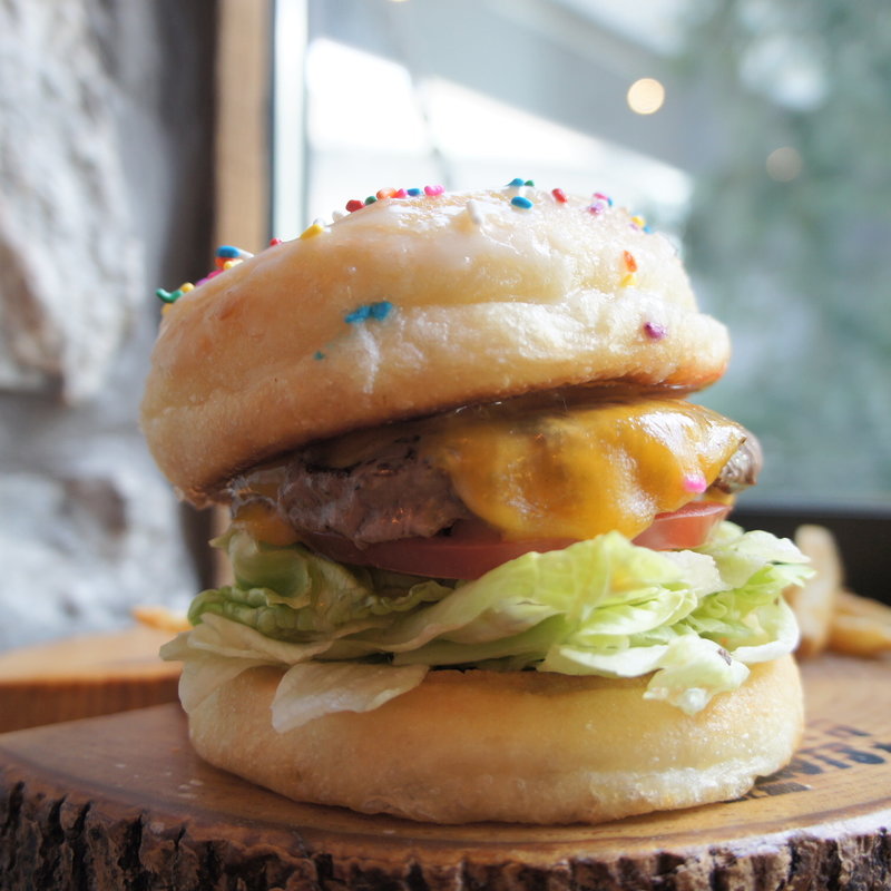 グッドタウンドーナッツバーガー(THE GREAT BURGER STAND ザ グレートバーガー スタンド 渋谷駅前店)