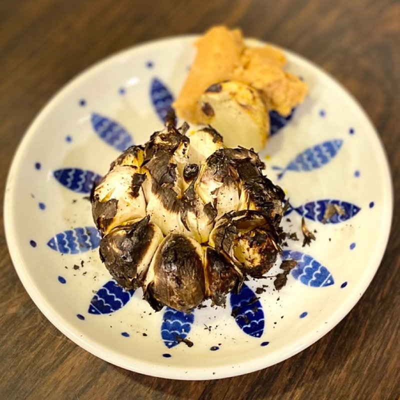 皮にんにく(焼鳥 川名)