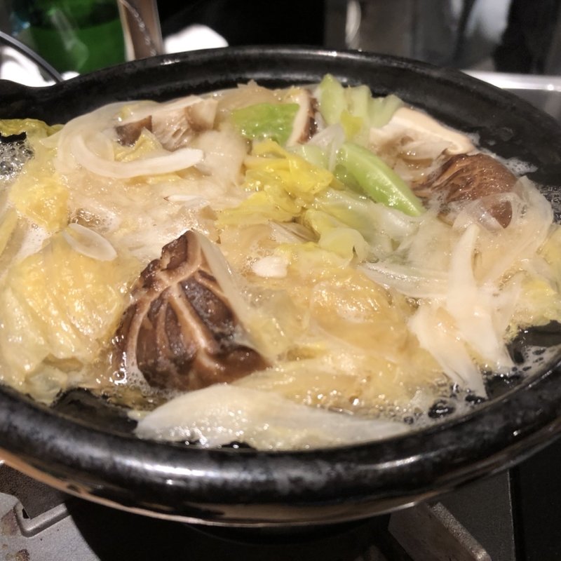 (日本酒 弘大 （ニホンシュ ヒロシダイ）)