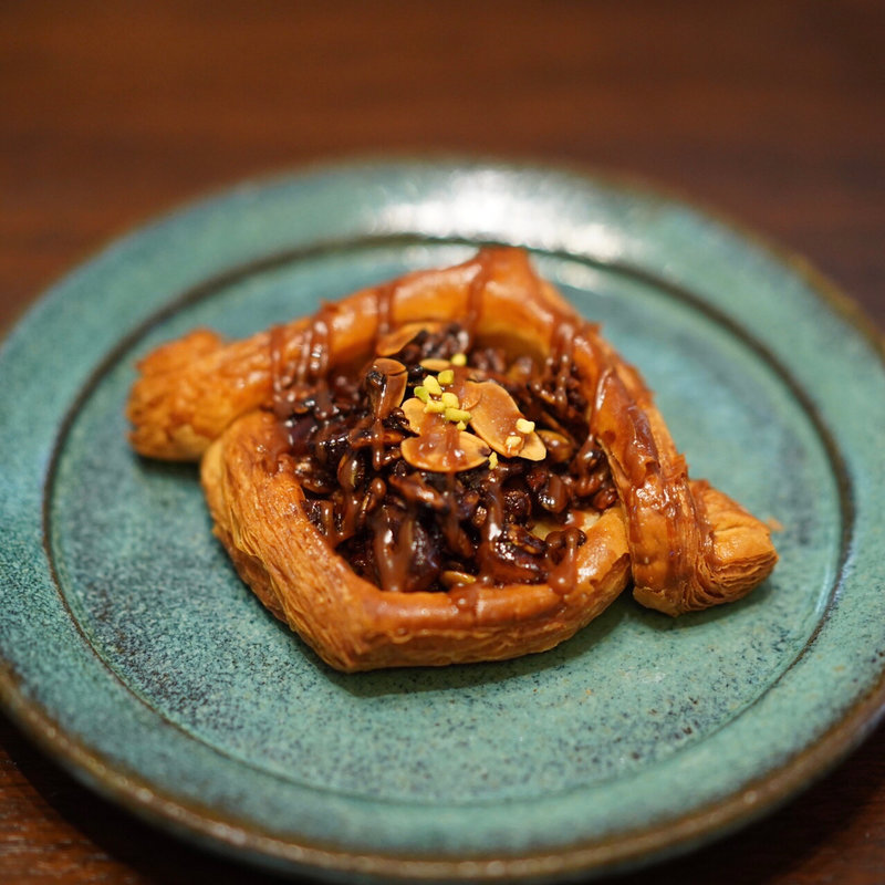 キャラメルナッツデニッシュ(馬場FLAT )