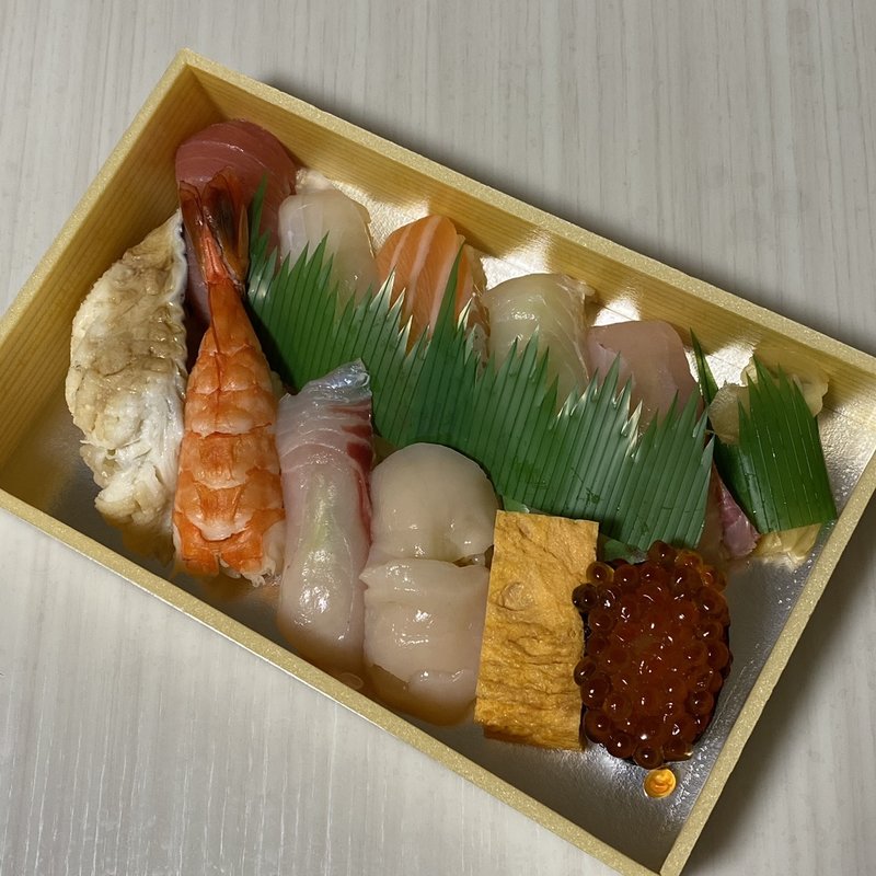 握り鮨 特上(魚屋 UOTACHI うおたち)