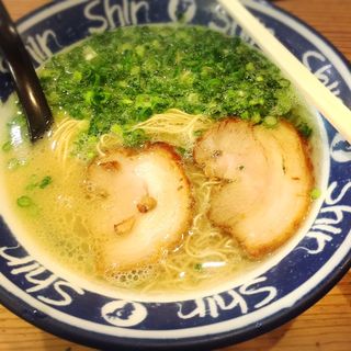 博多shinshinらーめん 博多らーめん Shinshin 天神本店 の口コミ一覧 おいしい一皿が集まるグルメコミュニティサービス Sarah