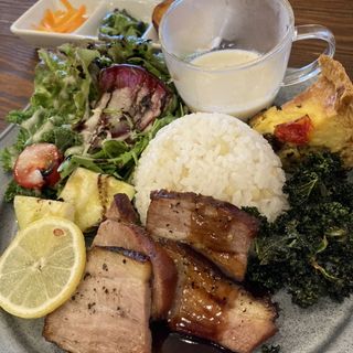 ワンプレートランチ(ほびっと)