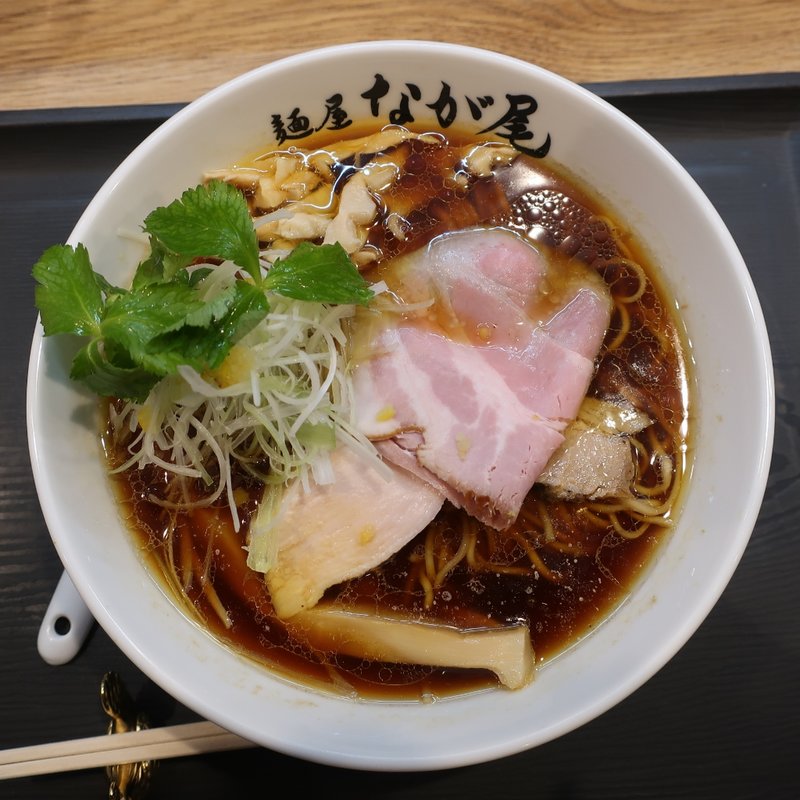 しょうゆらーめん(麺屋なが尾)