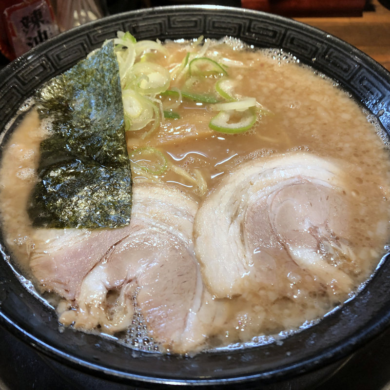 とんこつこってり(風来軒 加納本店 （ふうらいけん）)