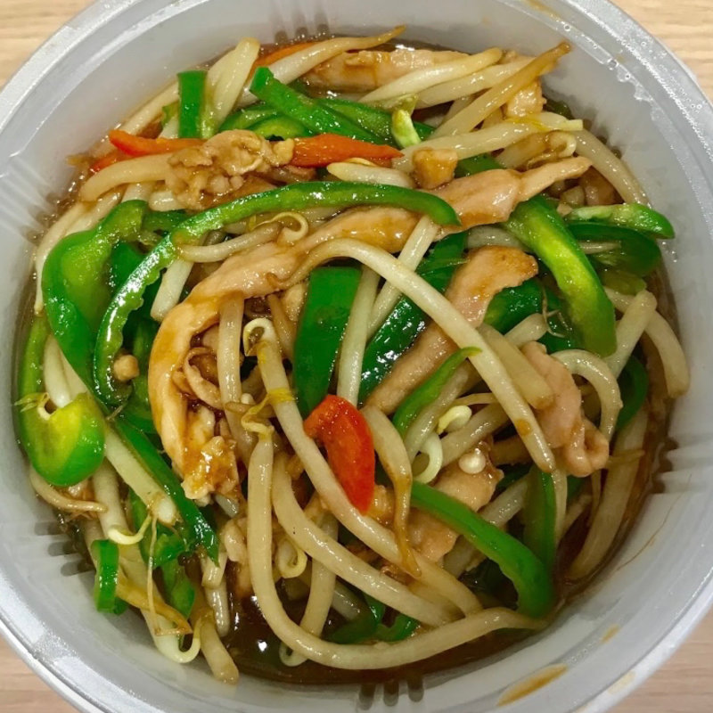 青椒肉絲（弁当）(香港市場　チャイナドール  新宿オークタワー店)