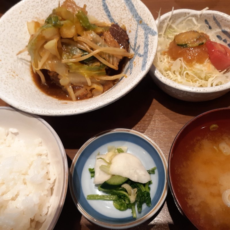 豚ブロックランチセット(けやき)