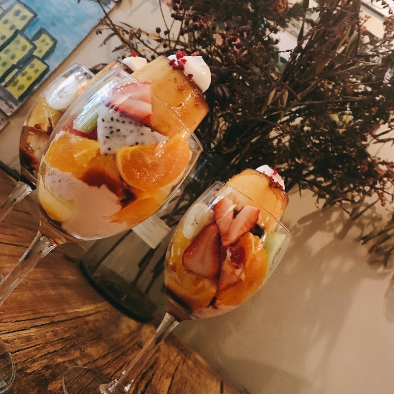 PARFAIT(COFFEE HERE!)