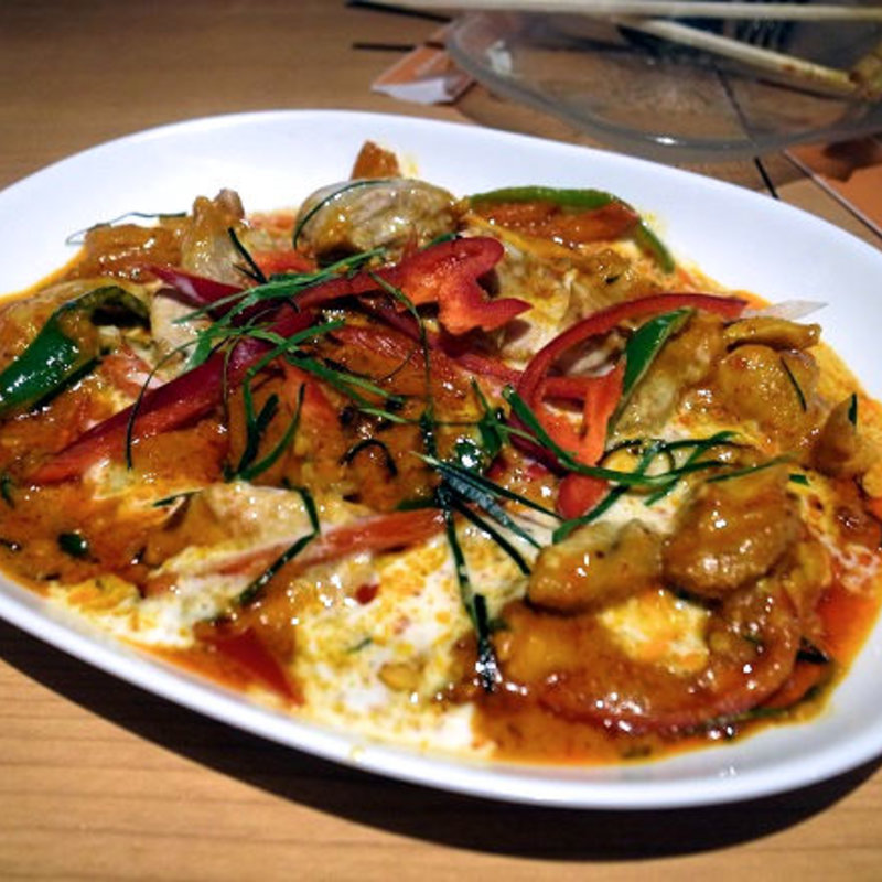 パネーン（豚肉のレッドカレー炒め）(クンヤー)