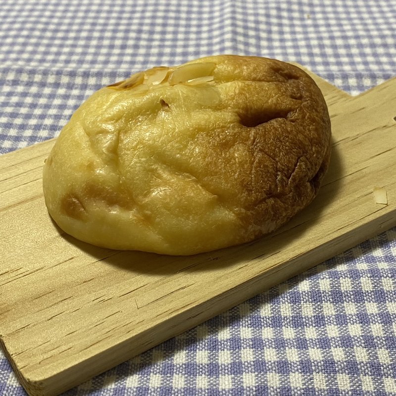 クリームパン(パネ・ポルチーニ売店)