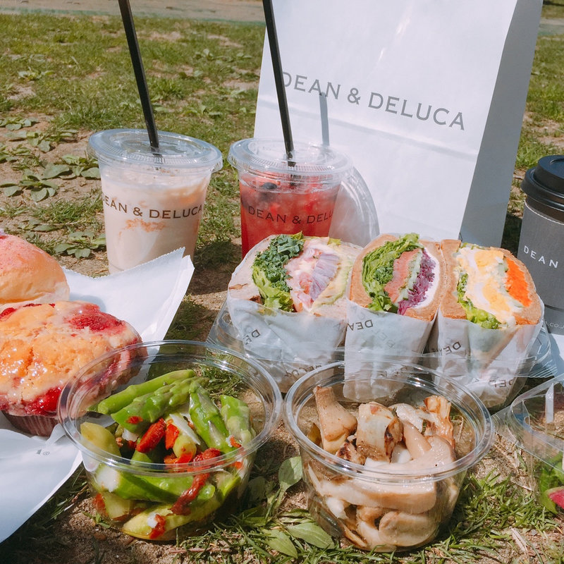 (DEAN & DELUCA カフェ 六本木)