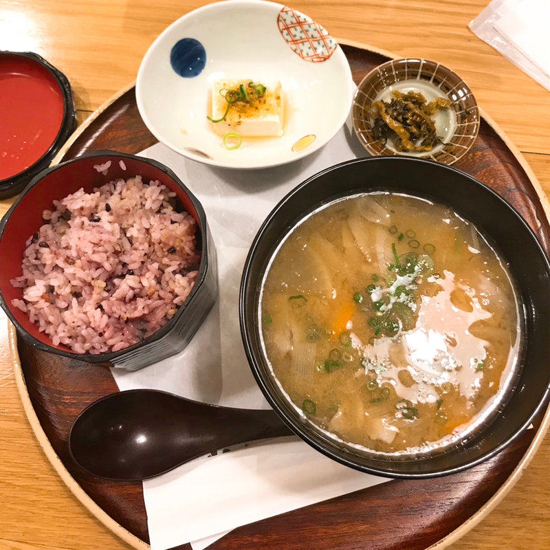 九州の豚汁セット(汁や 東京駅店(グランスタ丸の内))