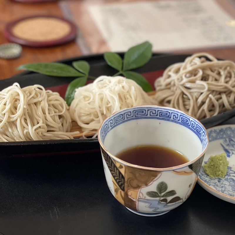 三色そば(花尋庵 （かじんあん）)