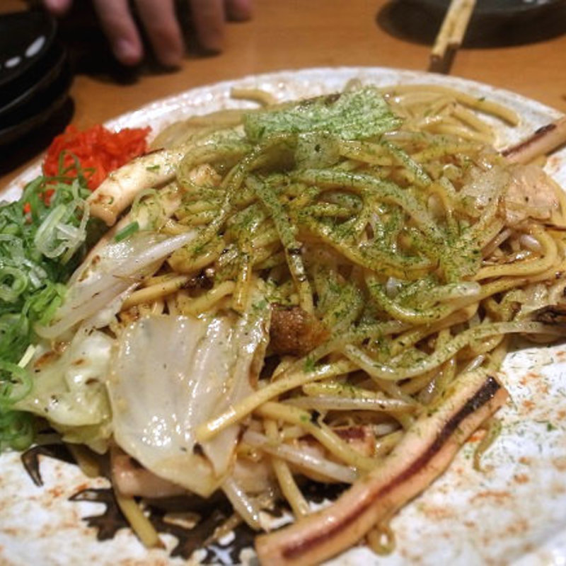 塩とんこつ焼そば(はち八 池袋西口店)