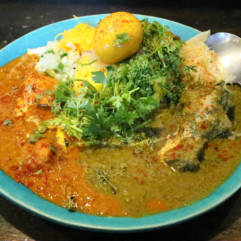 小桜カリー（パクチー・スパイス味玉付き）(小桜 )