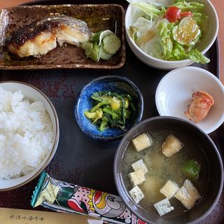 焼魚定食(ぼんや )