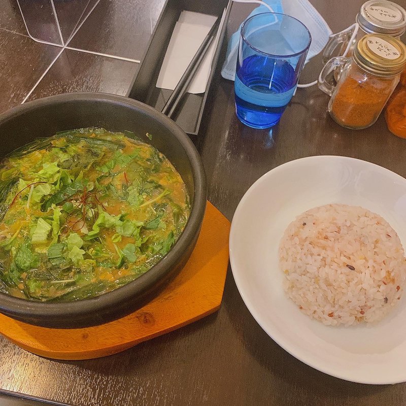 親鶏とニラのスープカレー(スープカレーkaju)