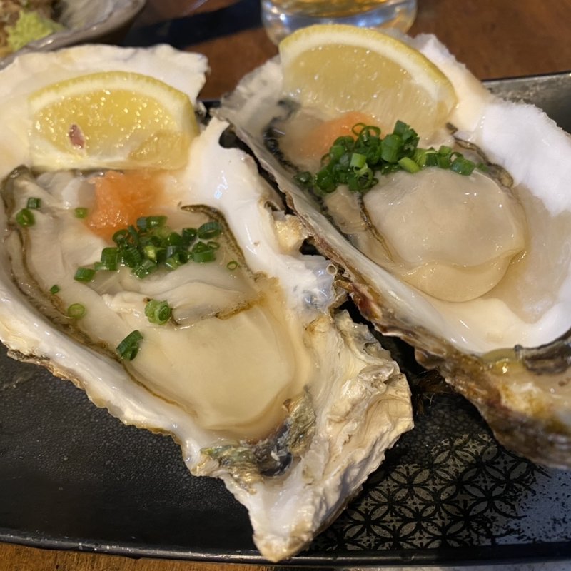 生牡蠣(タカマル鮮魚店 本館)