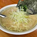 ラーメン(カマリヤ大将)