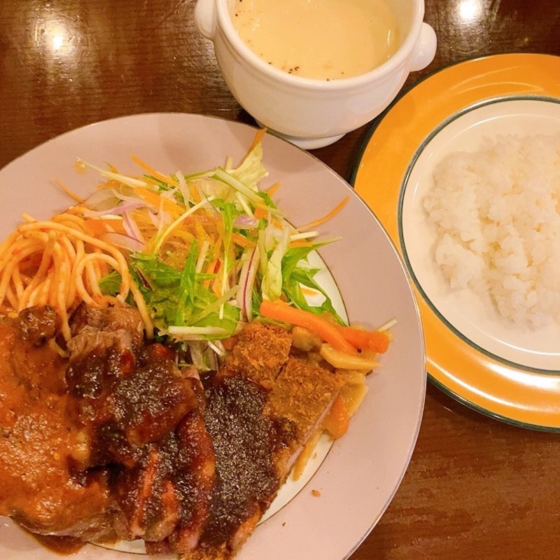 トリプルランチ(ビストロスパロウ)