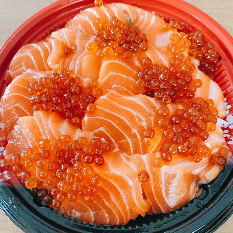 (市場食堂 えきまえ屋 元町店)