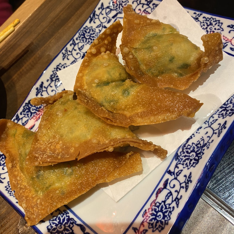 揚げワンタン(小籠包 包伸一)