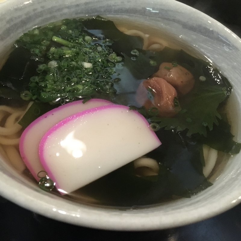 梅わかめうどん(たらいうどん本店 )