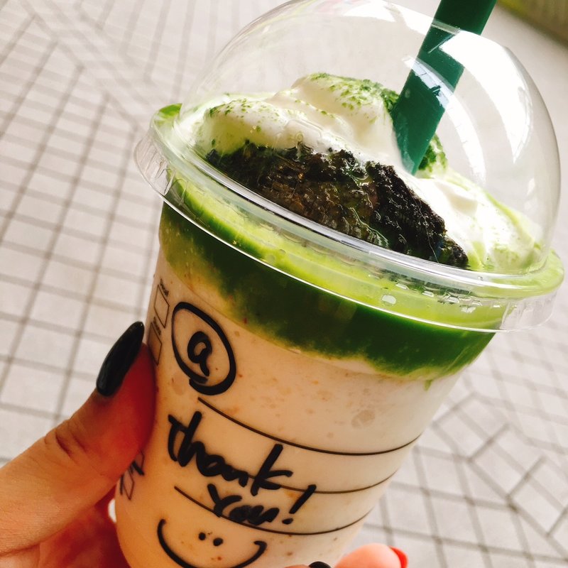 チョコレートケーキ トップ フラペチーノ with 抹茶(スターバックスコーヒー ダイバーシティ東京 プラザ店)