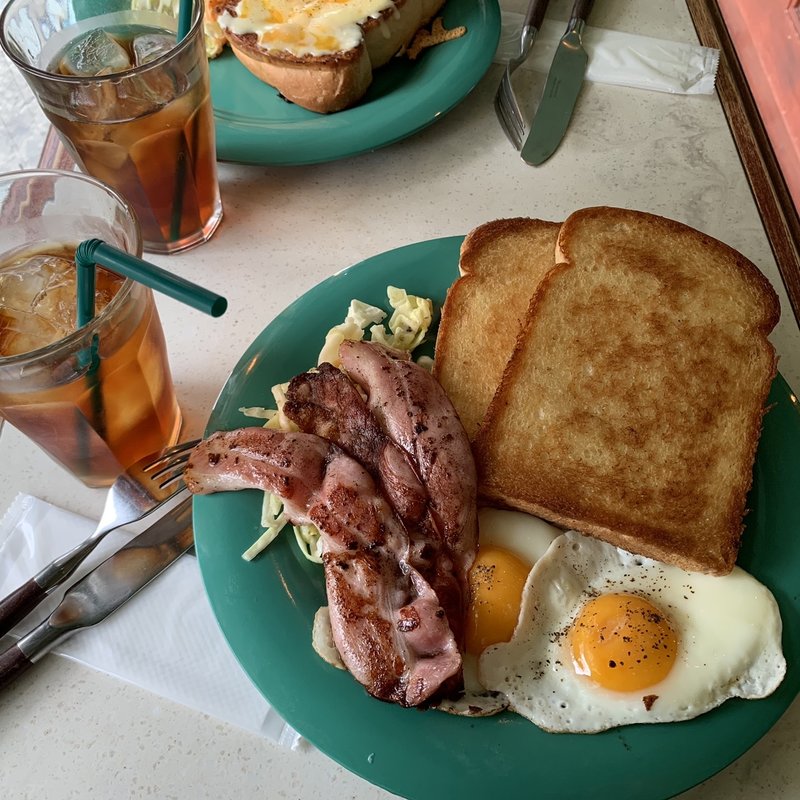 BREAKFAST PLATE(BUY ME STAND（バイミースタンド）)