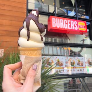 チョコレートソフトクリーム(BURGERS TOKYO バーガーズトウキョウ)