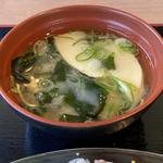 穂先筍とわかめの味噌汁(ザめしや 伊丹南)