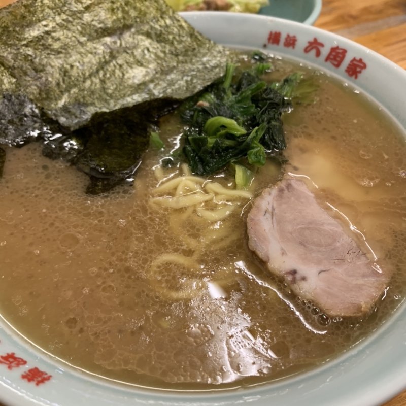 (ラーメン 六角家)