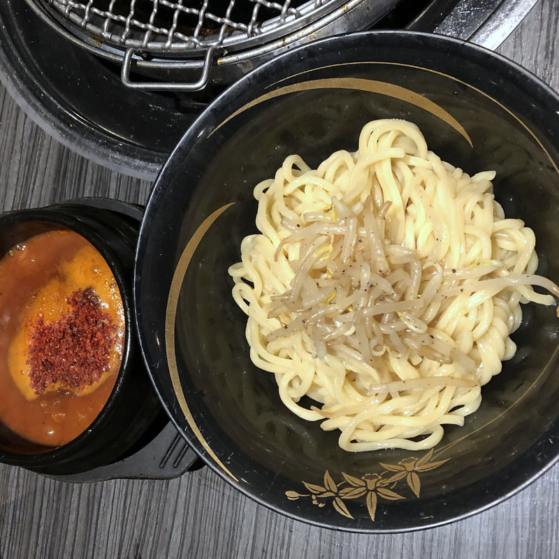 激辛つけ麺(焼肉醍醐 Luz大森店)