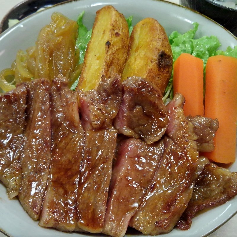 寶来亭ステーキ牛丼 松坂牛(二光堂 寶来亭)