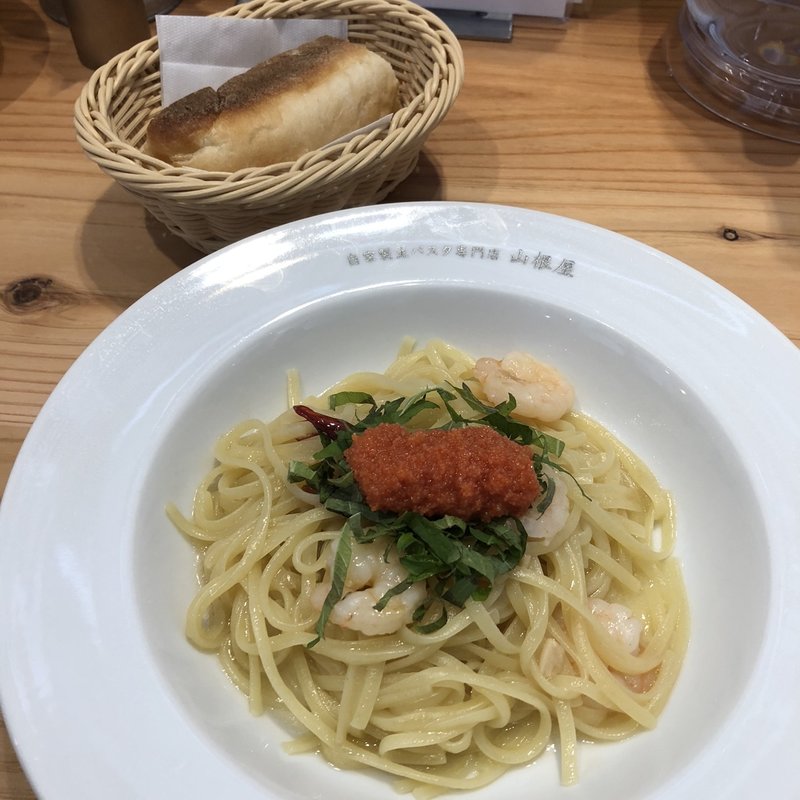プリプリ海老と明太子のペペロンチーノ(山根屋 )