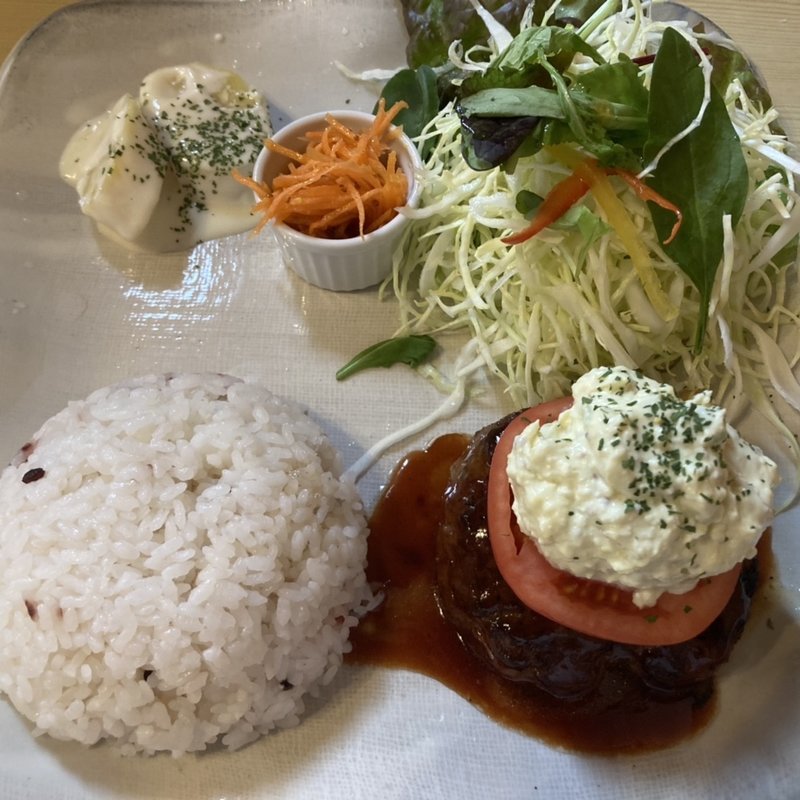 (カフェ マシコビト （カフェMashiko-Bito）)