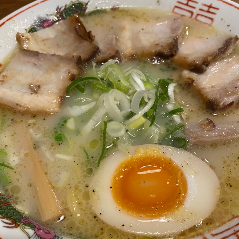 塩とんこつラーメン チャーシュー大盛(白馬童子 八尾店)