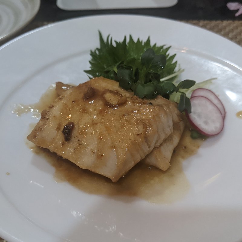 目鯛バターソテー(ささめ)