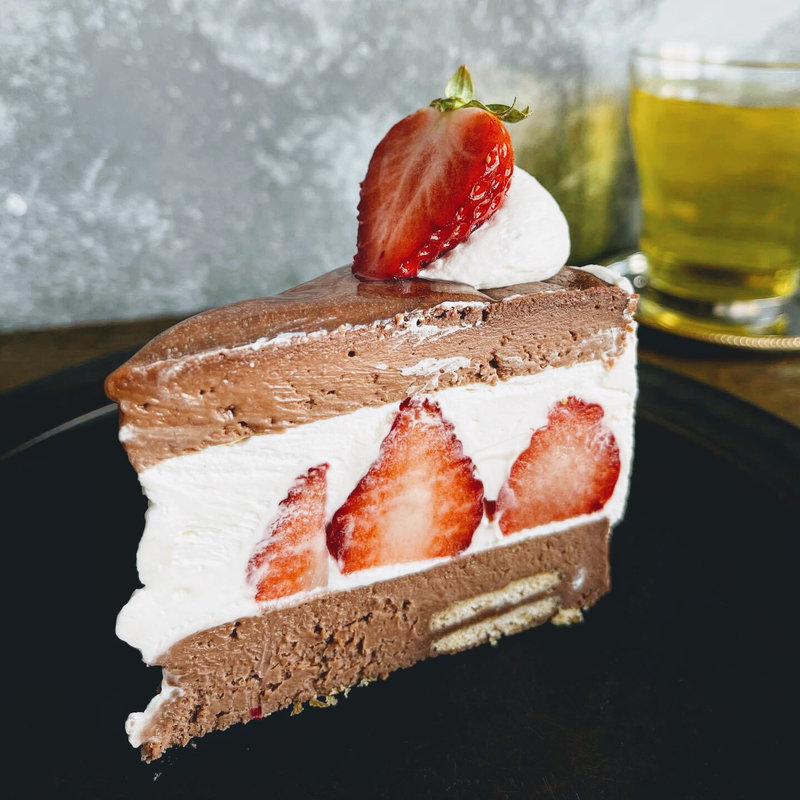 ショコラストロベリーチーズケーキ(A WORKS)