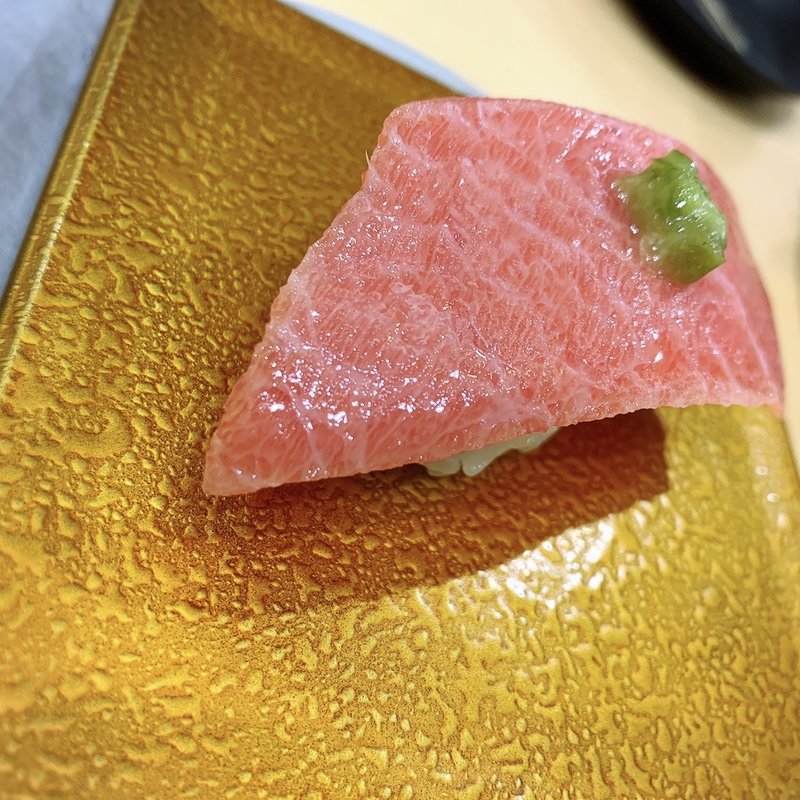 本まぐろ大トロ(大河すし)