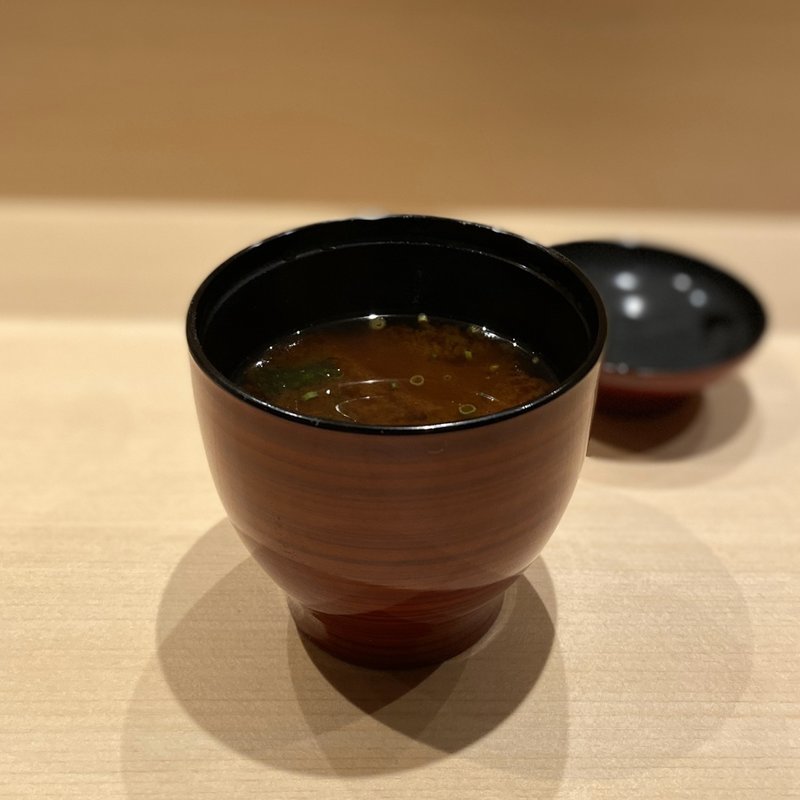 赤だし(鮨てんび)