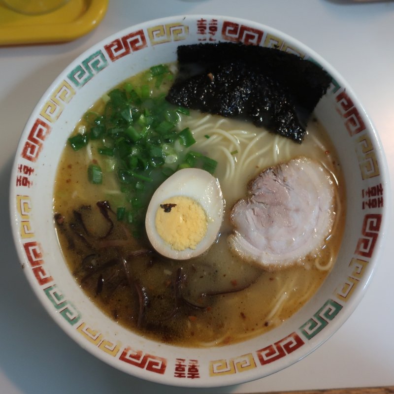 角萬ラーメン(ラーメン角萬 （らーめんかどまん）)