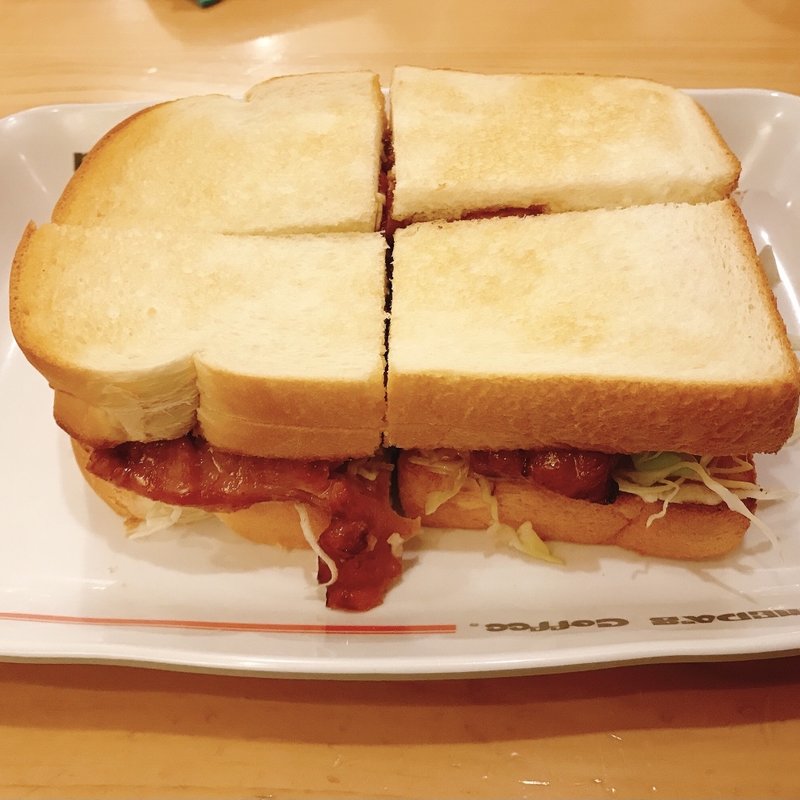あみ焼きチキンホットサンド(コメダ珈琲店 池袋西武前店)