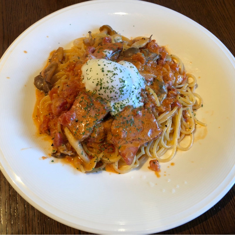 厚切りベーコンのトマトソース(パスタ ダイニング mashka （マシュカ）稲田堤)