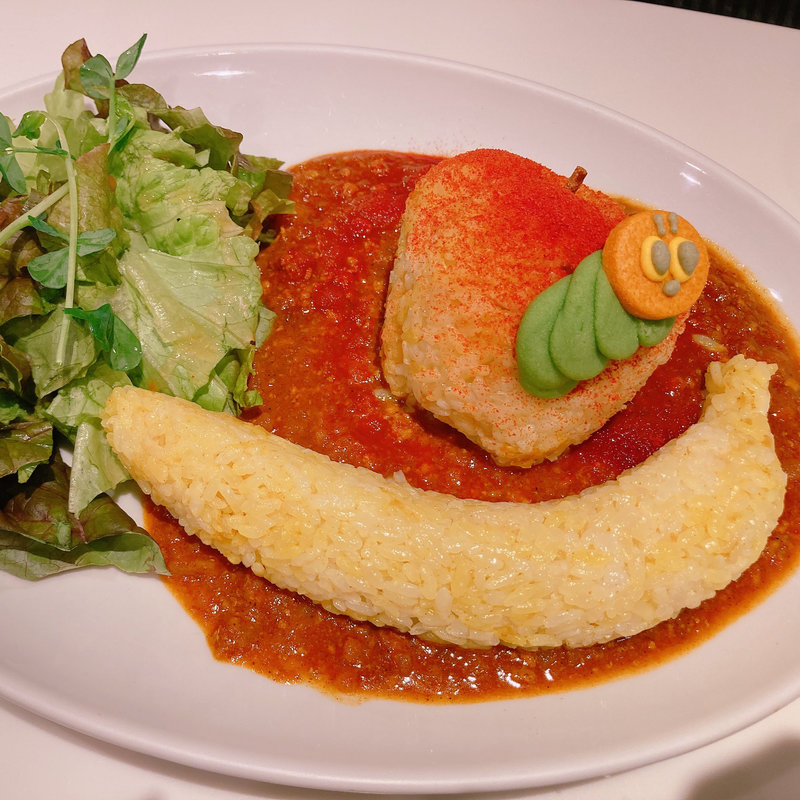 はらぺこあおむしのフルーツカレー(サンデーブランチ吉祥寺)