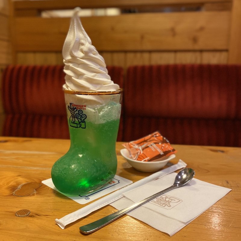 クリームソーダ(コメダ珈琲店 栄生駅前店)