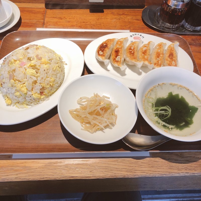 チャーハン餃子定食(薄皮餃子専門 渋谷餃子 渋谷本店)